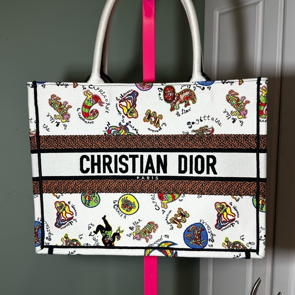 Dior - Medium Dior Book Tote